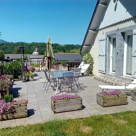 Anousta Bed and breakfast Loubajac